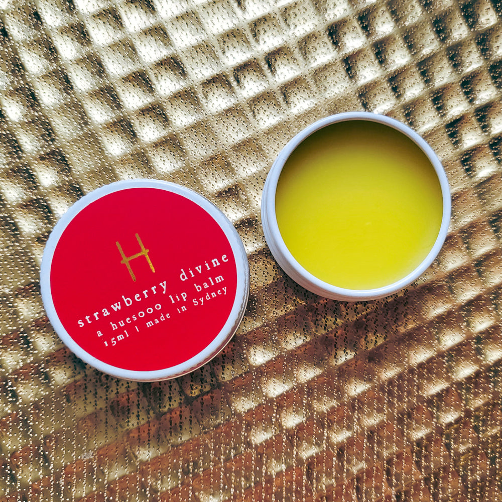 Intensely Nourishing Glossy Lip Balm | Un-tinted